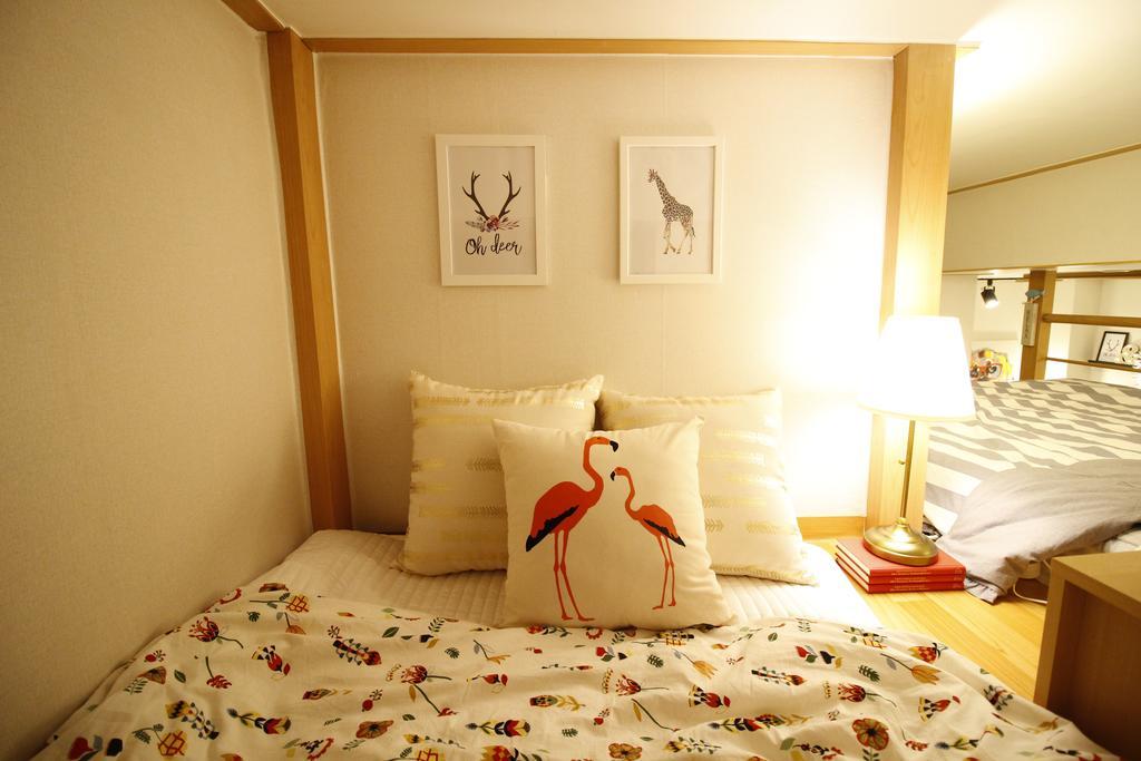 Apartment Cozy Duplex Hongdae *