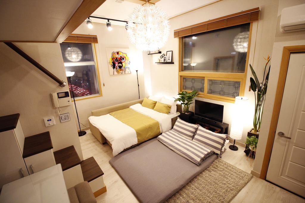 Cozy Duplex Hongdae * Seoul