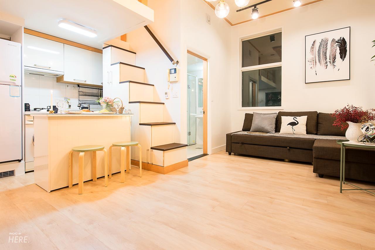 Apartment Cozy Duplex Hongdae Seoul